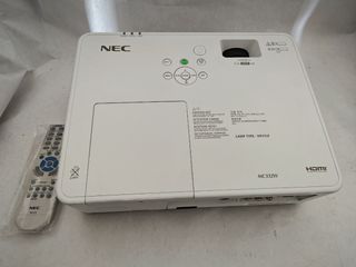 Proyector NEC (nuevo en su caja)