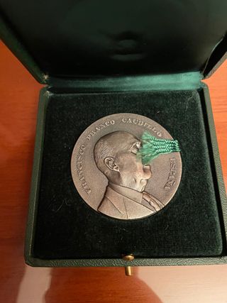 Medalla Francisco Franco