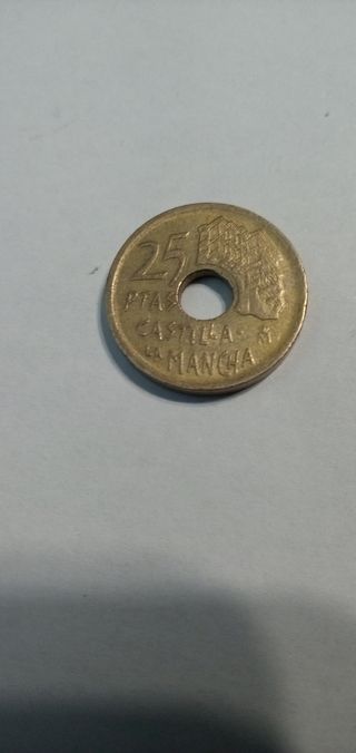 Monedas 25 pesetas de agujero