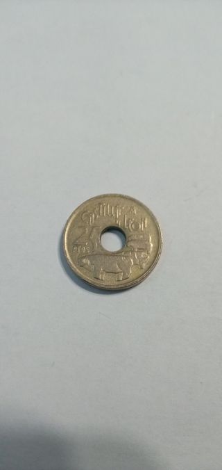 Monedas 25 pesetas de agujero