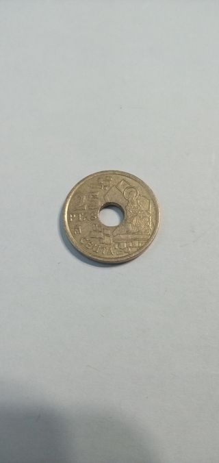Monedas 25 pesetas de agujero