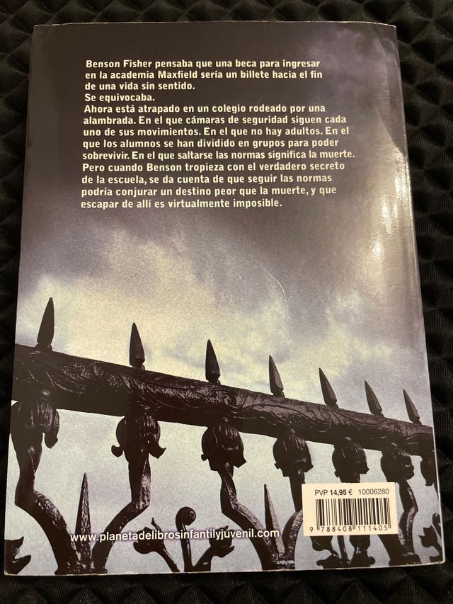 Diferente - Robison Wells