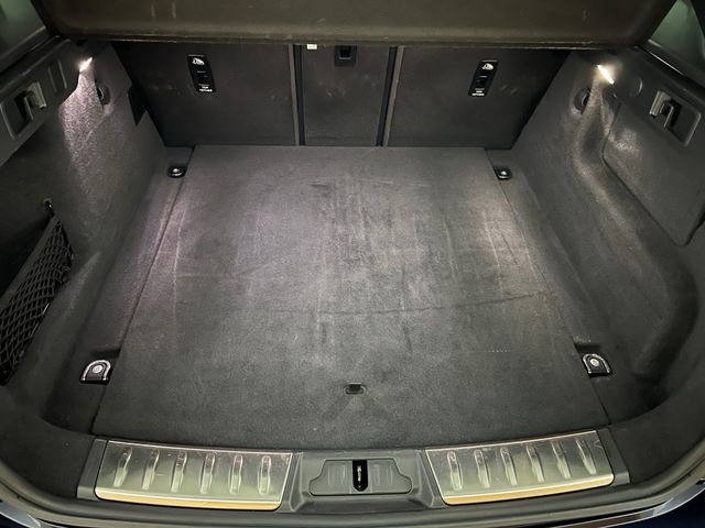 NUEVO Jaguar F-Pace 2.0 D Hybrid