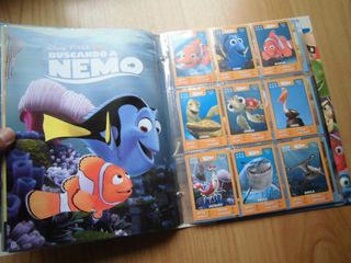 ÁLBUM DISNEY PIXAR HIPERCOR INCOMPLETO