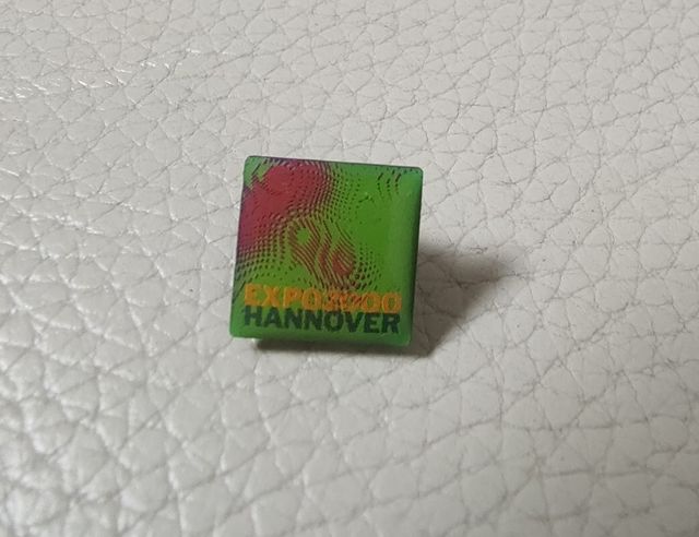 PIN EXPO HANNOVER AÑO 2000