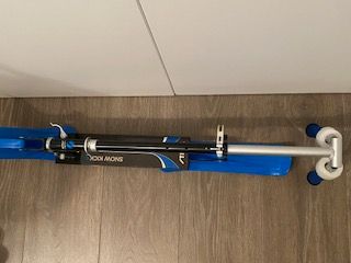 Patinete nieve stiga trineo