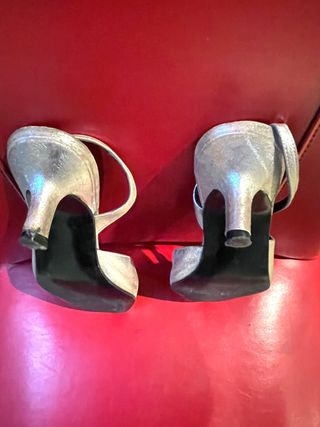 Zapatos PIEL plata Efecto envejecido. Casselli