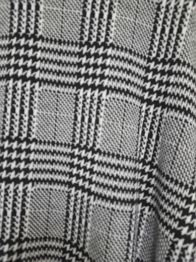 minifalda cuadros blanco y negro a estrenar