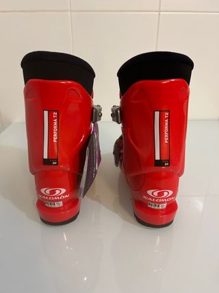 Botas de Esquí de Niño Nuevas talla 30,5. 19cm