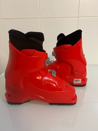Botas de Esquí de Niño Nuevas talla 30,5. 19cm