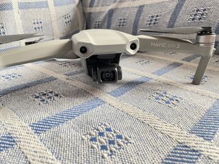 Dron DJI Mavic Air 2
