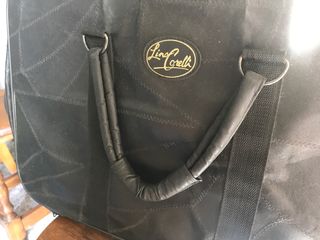 Bolso de cuero con separaciones