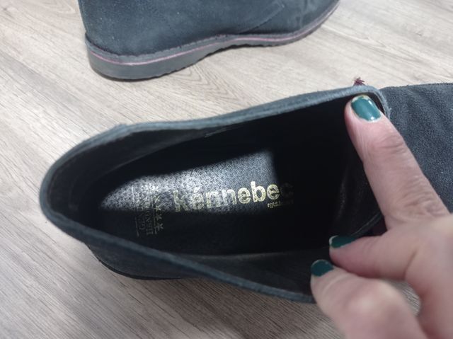 Bota azul marino marca kennebec