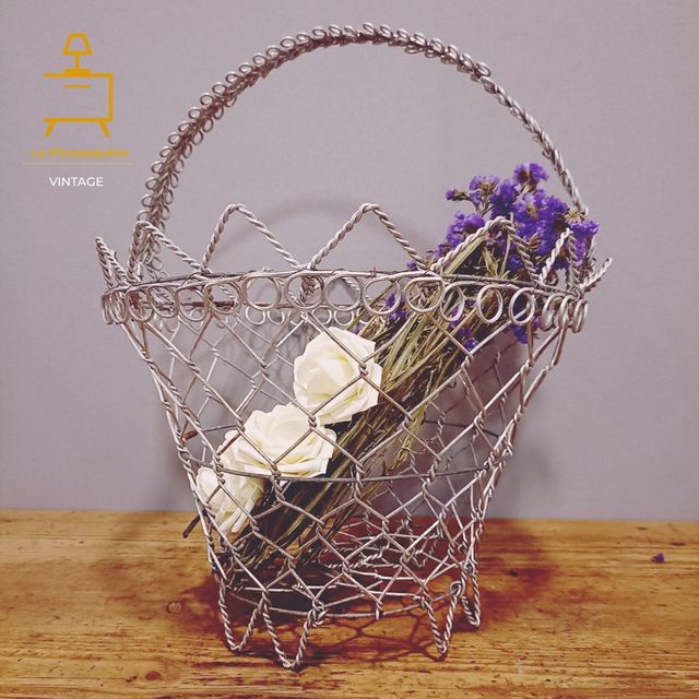 Bonita cesta vintage años 60