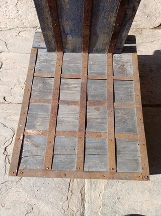 Antiguo arcón caja de novia de madera
