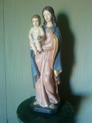 Virgen María madera. Imagen religiosa. Talla.