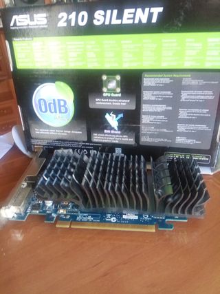 Tarjeta gráfica Asus.