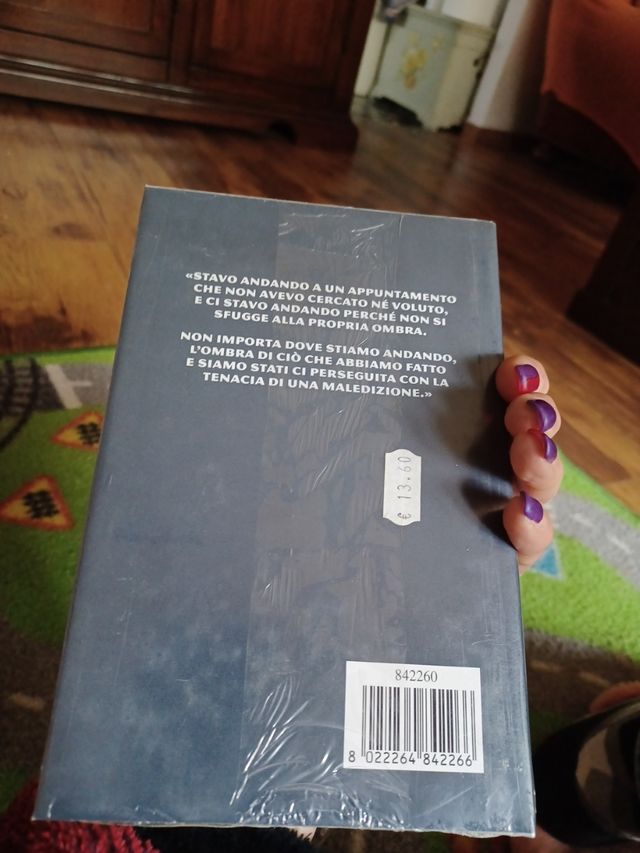 libro copertina rigida