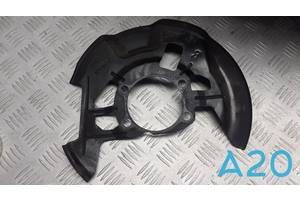 Protector contra el polvo del freno delantero