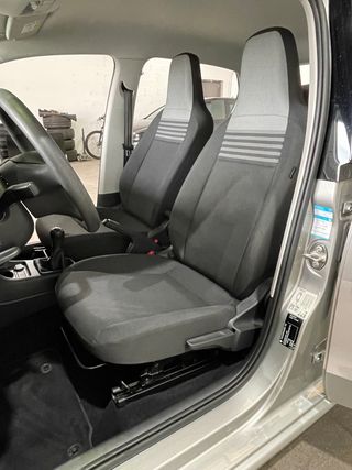 Volkswagen up! 2017