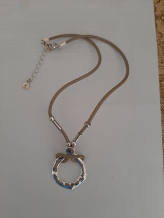 colgante y pulsera  Victorio y Lucchino