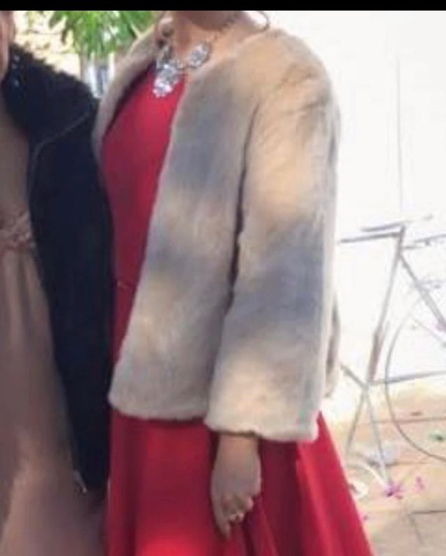 Abrigo pelo sintético