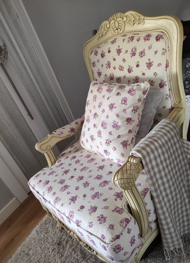 Butaca estilo Luis XV *no es restauración*