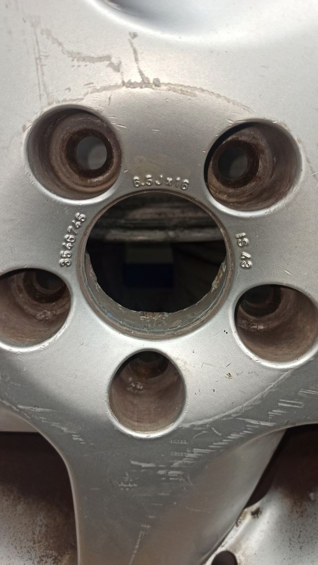 4 Llantas Originales VOLVO 16" IS43 5x108  3546745