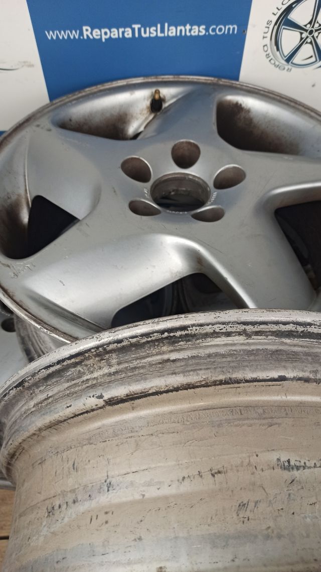 4 Llantas Originales VOLVO 16" IS43 5x108  3546745