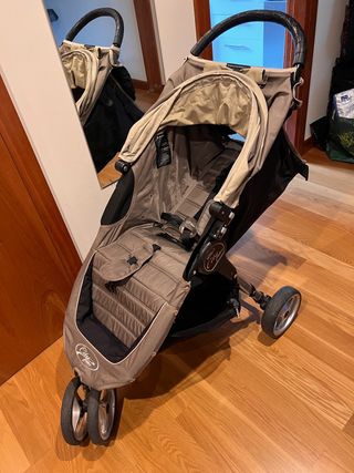 Silla ligera con capazo city mini