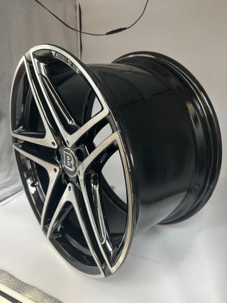 JUEGO LLANTAS ORIGINALES AMG MERCEDES 19 PULGADAS