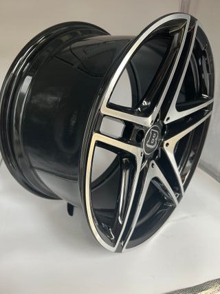 JUEGO LLANTAS ORIGINALES AMG MERCEDES 19 PULGADAS