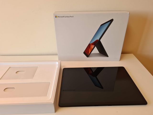 Microsoft Surface Pro X LTE 256Gb