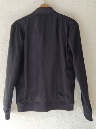 chaqueta Zara