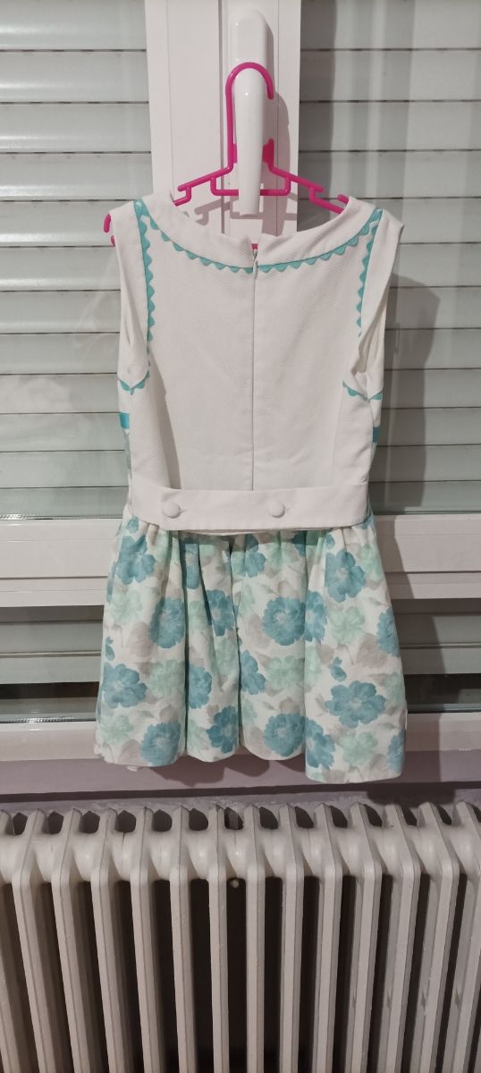 vestido con vuelo talla 6