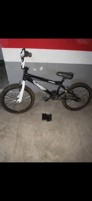 Bicicleta BMX
