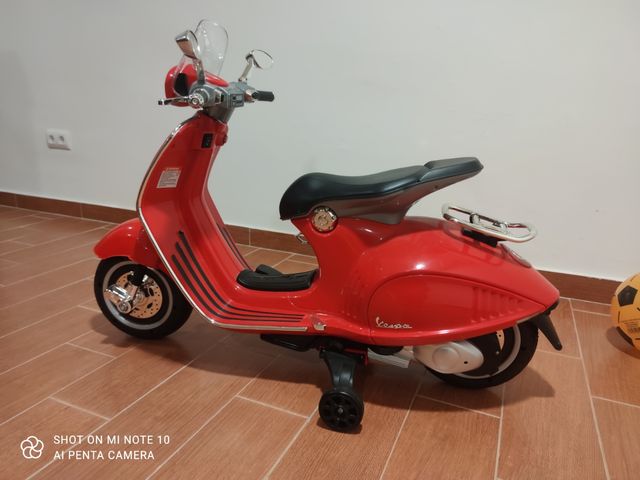 moto de juguete eléctrica