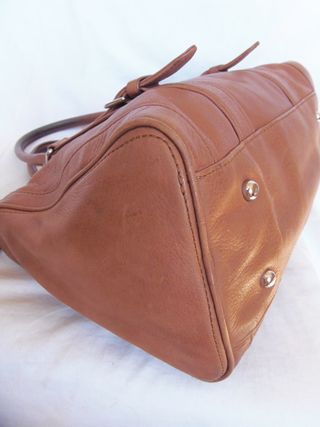 Purificación garcia. Bolso piel