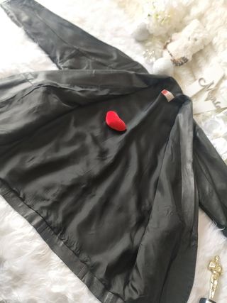 Chaqueta de cuero Vintage año 84. Talla XL