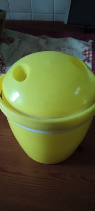 caraffa e porta ghiaccio