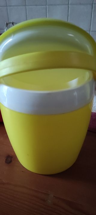 caraffa e porta ghiaccio