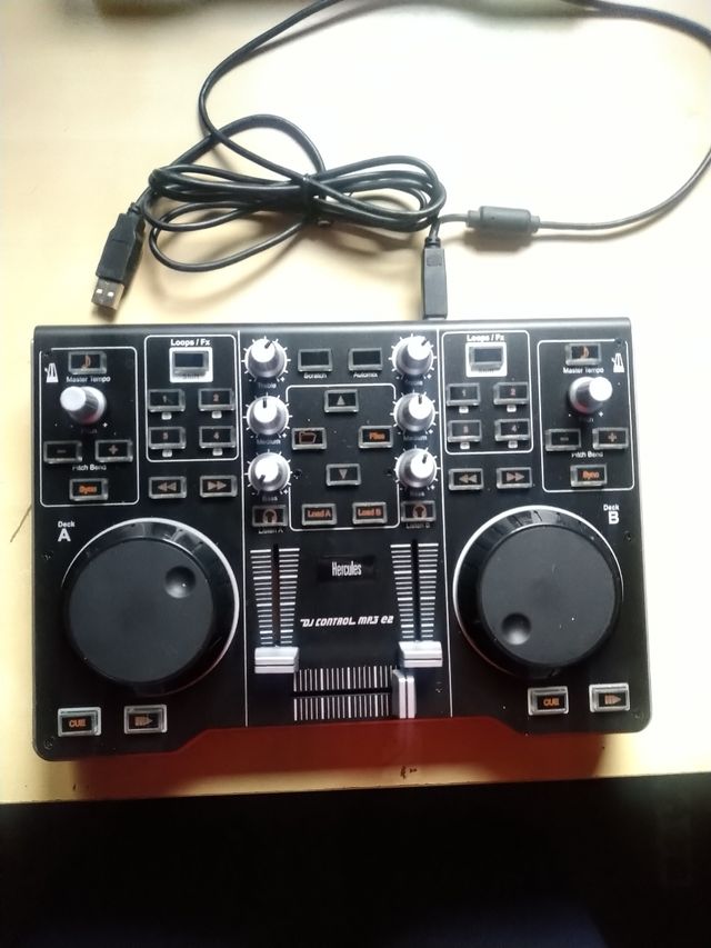 Hércules DJ Control Mp3 E2