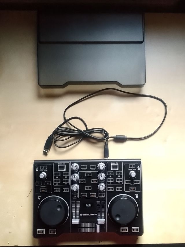 Hércules DJ Control Mp3 E2