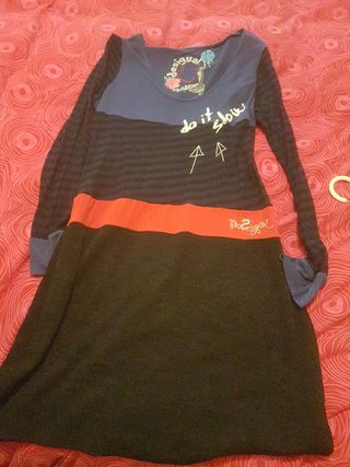 Desigual lote 3 vestidos, 2 camiseta, 2 faldas