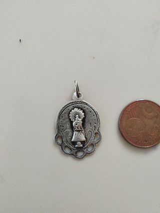 medalla religiosa de plata años 40's