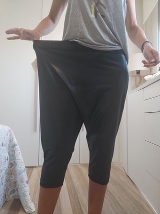 Pantalón harem vinilo Reebok REBAJADO