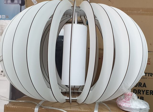 LÁMPARA EGLO PARA COLGAR EN LA MITAD DE PRECIO