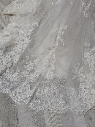 vestido de novia Demetrios  + velo +falda chaqueta