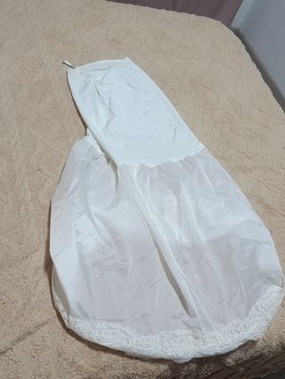 vestido de novia Demetrios  + velo +falda chaqueta