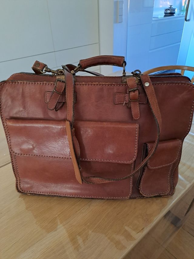 Maletín de piel